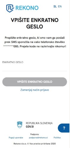 Zaslon Rekono za vnos enkratnega gesla, poslanega prek SMS sporočila, z možnostjo spremembe načina prijave.